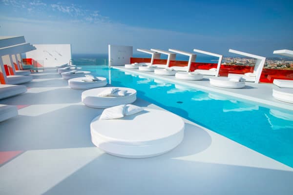 DoubleTree by Hilton Hotel Resort infinity pool