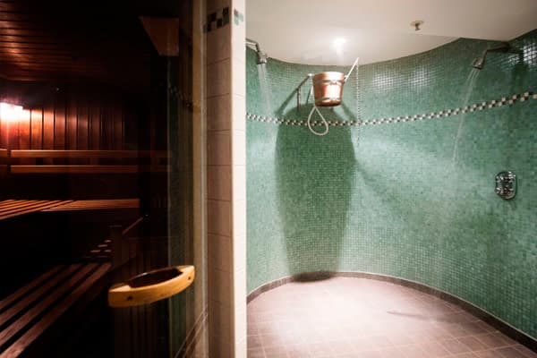 malmaison-newcastle-sauna-bucket-shower
